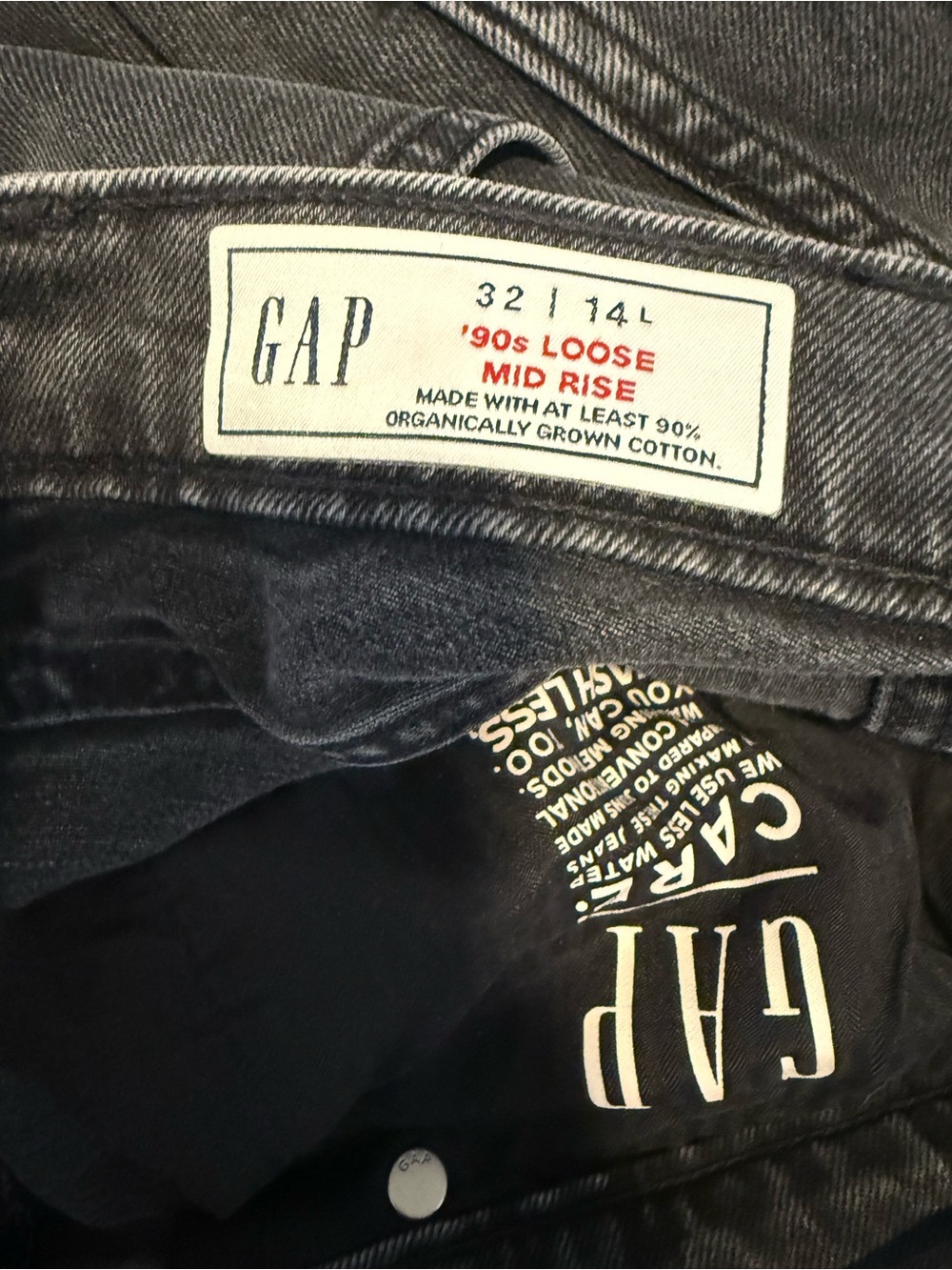 GAP Women's '90s Loose Mid Rise Jeans in Washed Black